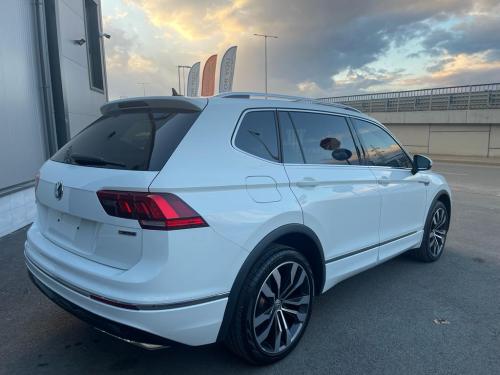 VW Tiguan R-Line 4MOTION